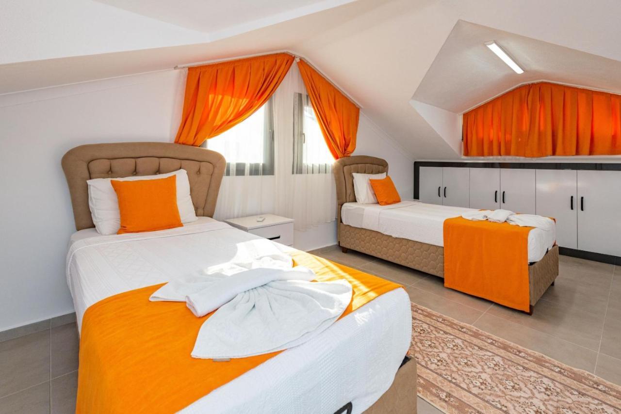 4 Bedroom Holiday Villa In Hisaroenue Oeluedeniz- Gold Rose Fethiye Exterior foto