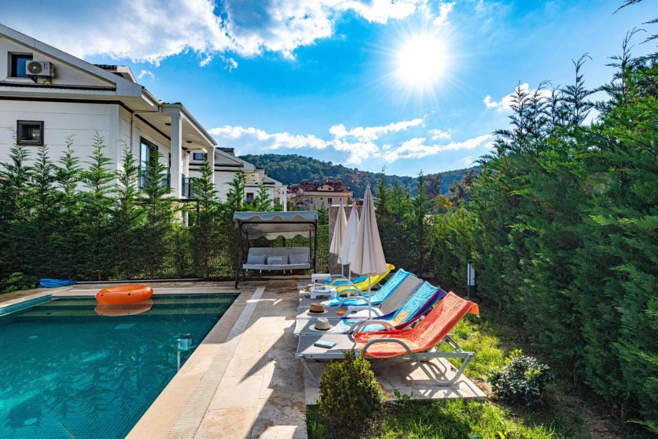 4 Bedroom Holiday Villa In Hisaroenue Oeluedeniz- Gold Rose Fethiye Exterior foto