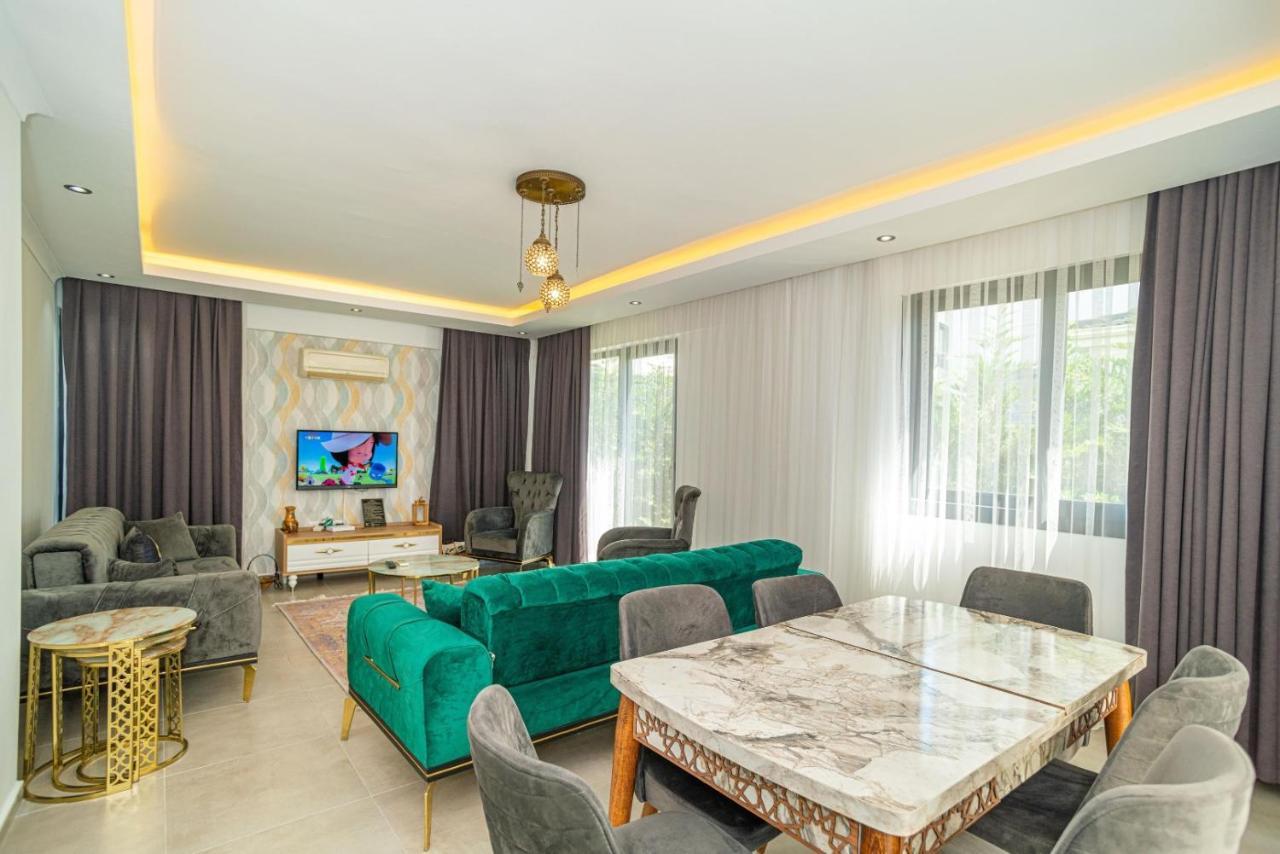 4 Bedroom Holiday Villa In Hisaroenue Oeluedeniz- Gold Rose Fethiye Exterior foto